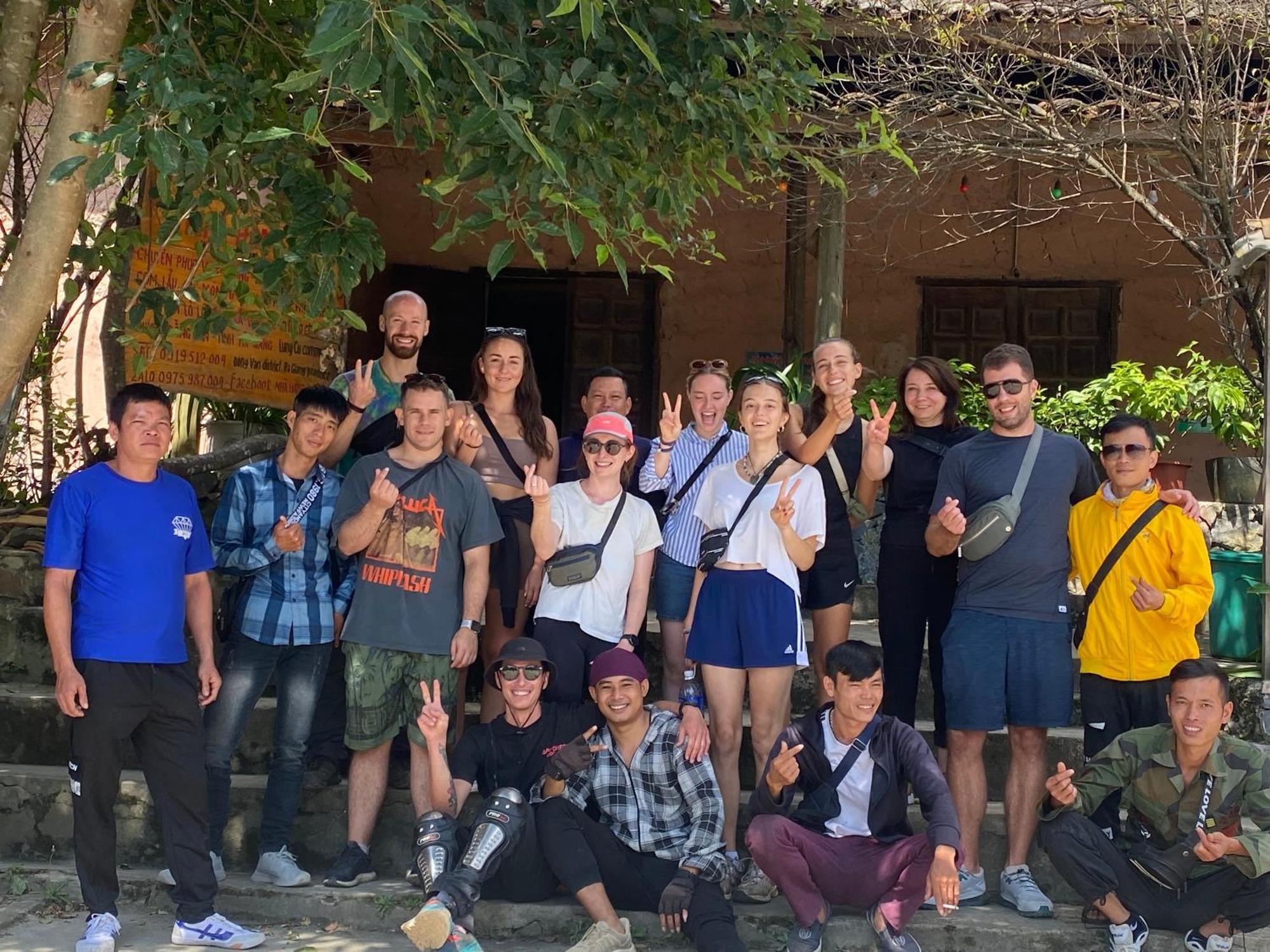 Nhi'S House & Safari -Motorbike Rental-Tour ห่าซาง ภายนอก รูปภาพ
